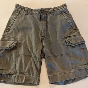 Ralph Lauren mens cargo shorts. 31”